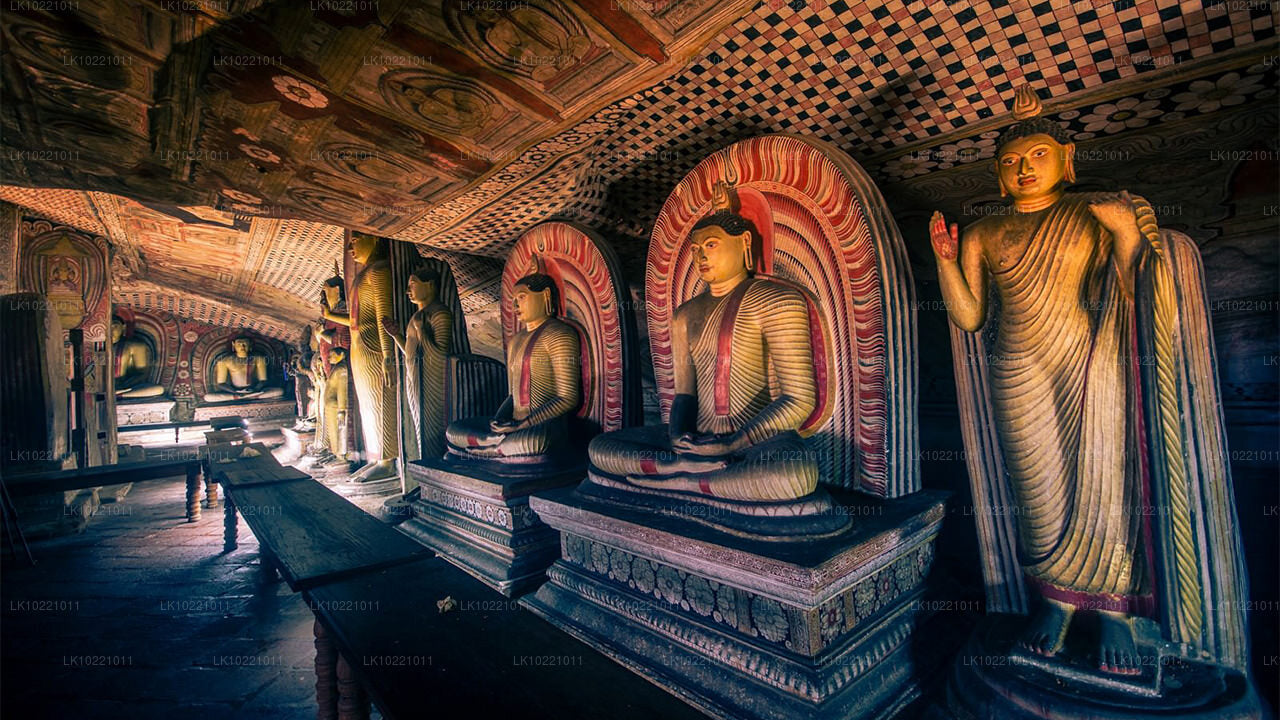 Anuradhapura from Kandy (2 Days)