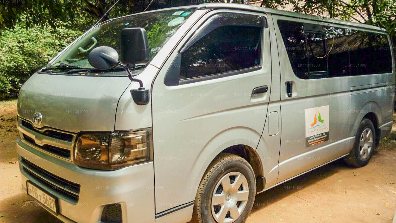 Kadawatha City to Colombo Airport (CMB) Private Transfer